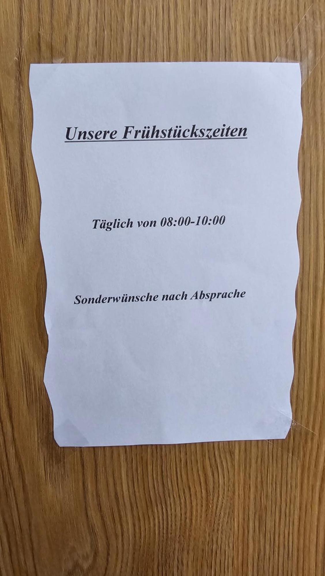 Pension Weisse Rose, Parkplatz, Fruehstueck, Wlan, Zentral باد إلستر المظهر الخارجي الصورة